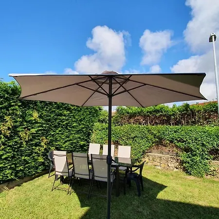 Modern 4 Double Bedroom With Pool / Garden * Valdovino