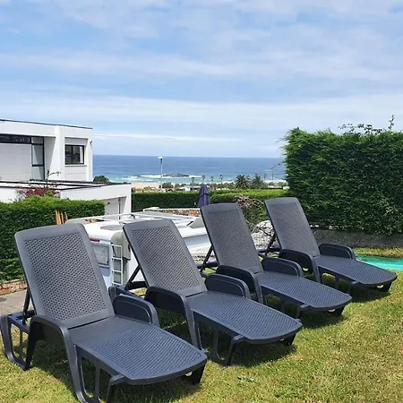 Holiday home Modern 4 Double Bedroom With Pool / Garden Valdovino
